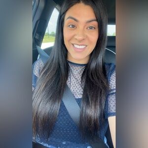 Meet your Posher, Danielle